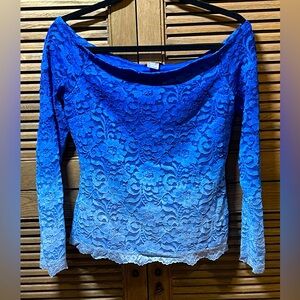 Venus lace top